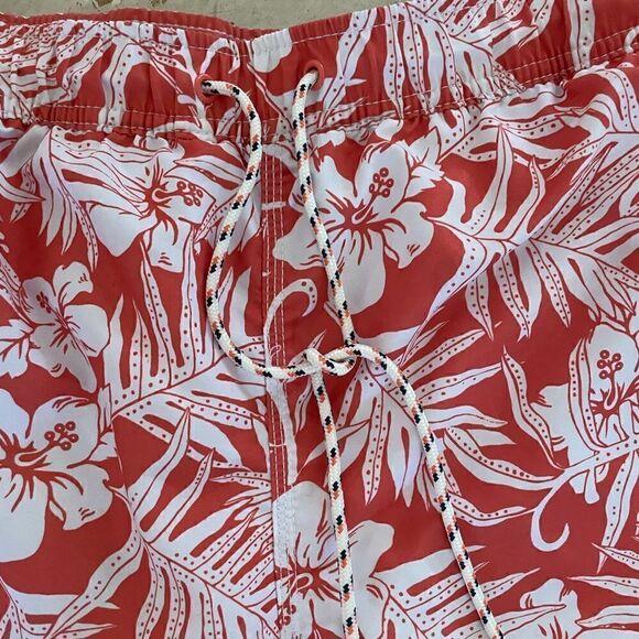 Goodfellow & Co men’s swim trunks - Picture 6 of 6